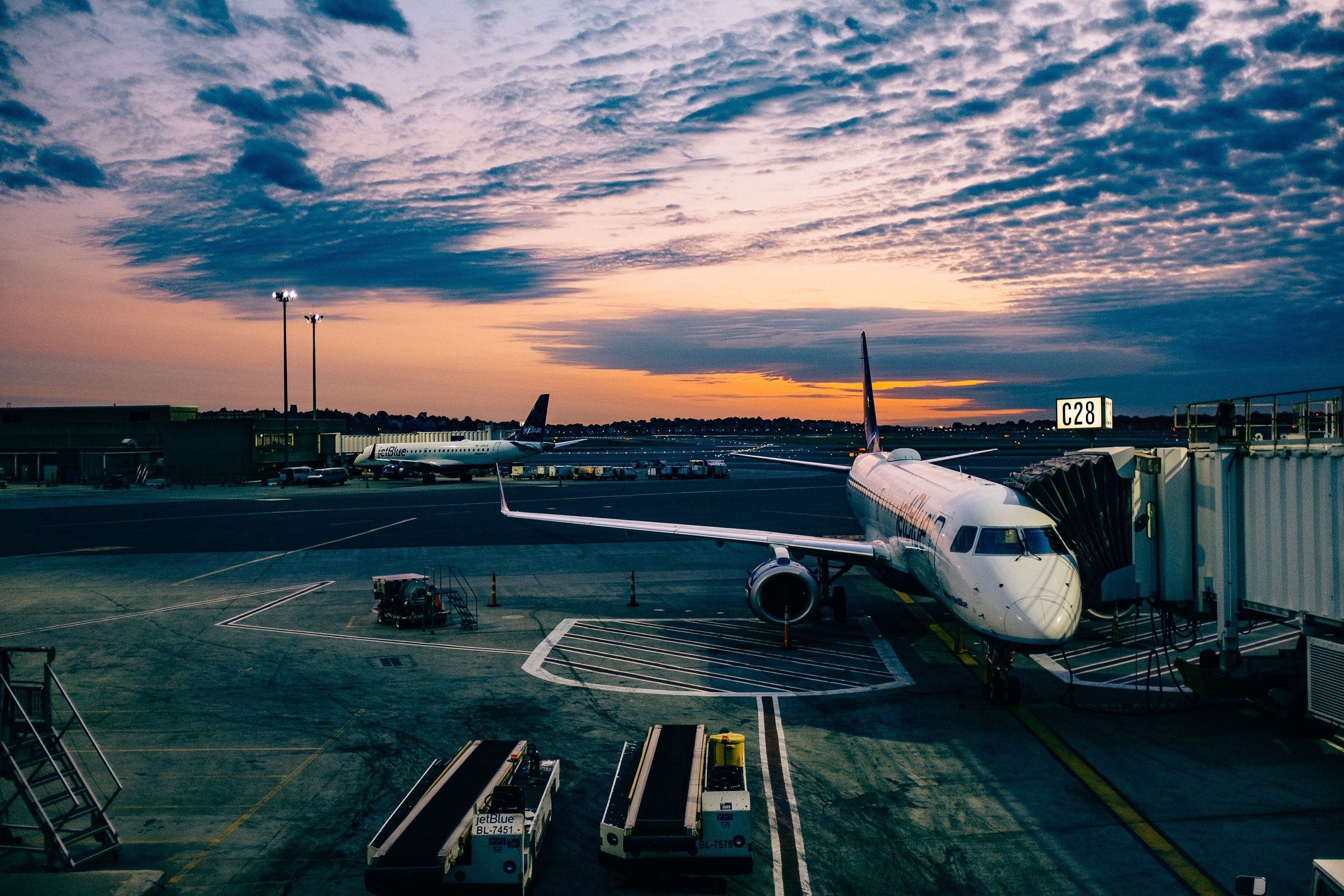 Photo by Unsplash from Freerange Stock